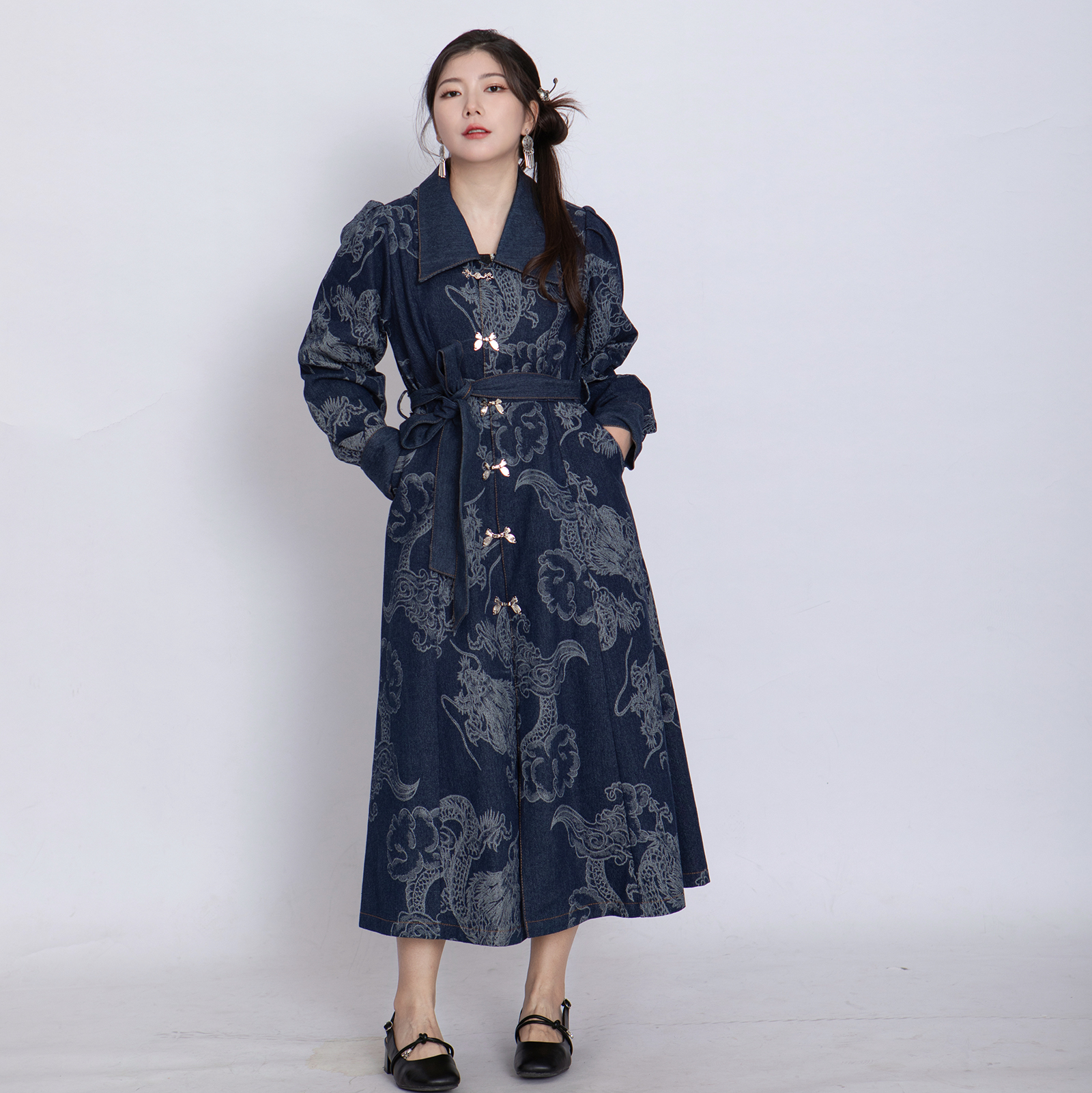 如渔牛仔龙图腾风衣连衣裙