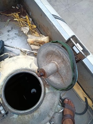 油罐车人孔小盖U型带槽橡胶圈