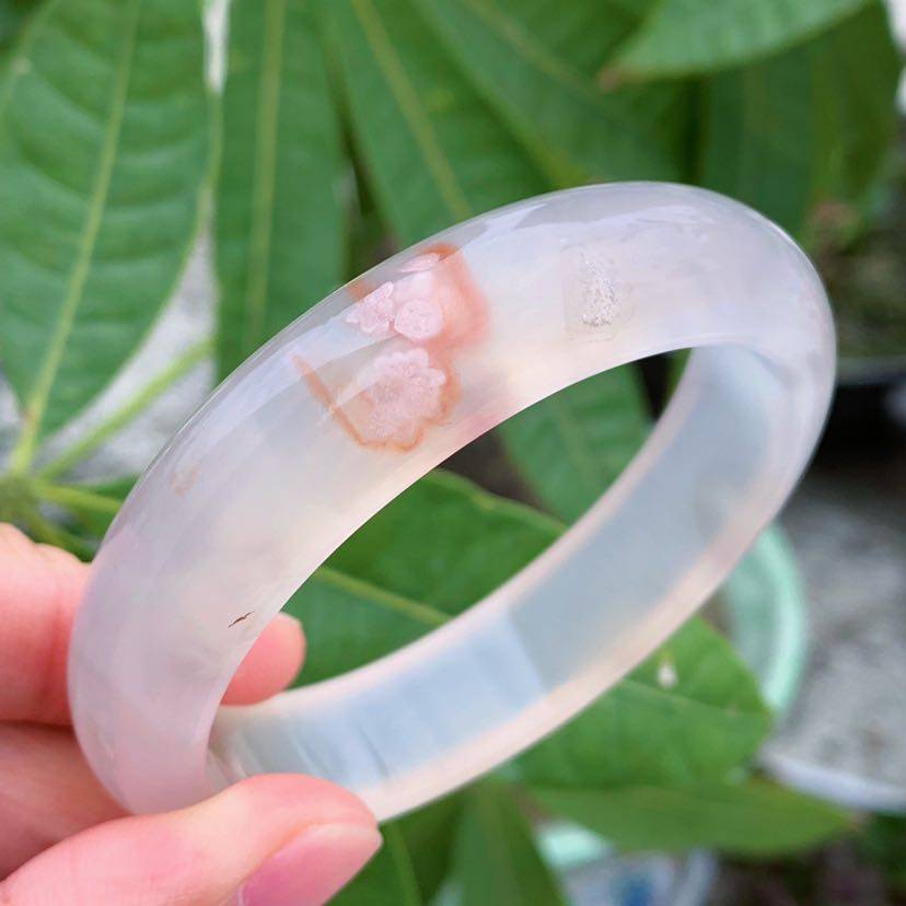 天然红色高冰种生日礼物玛瑙手镯