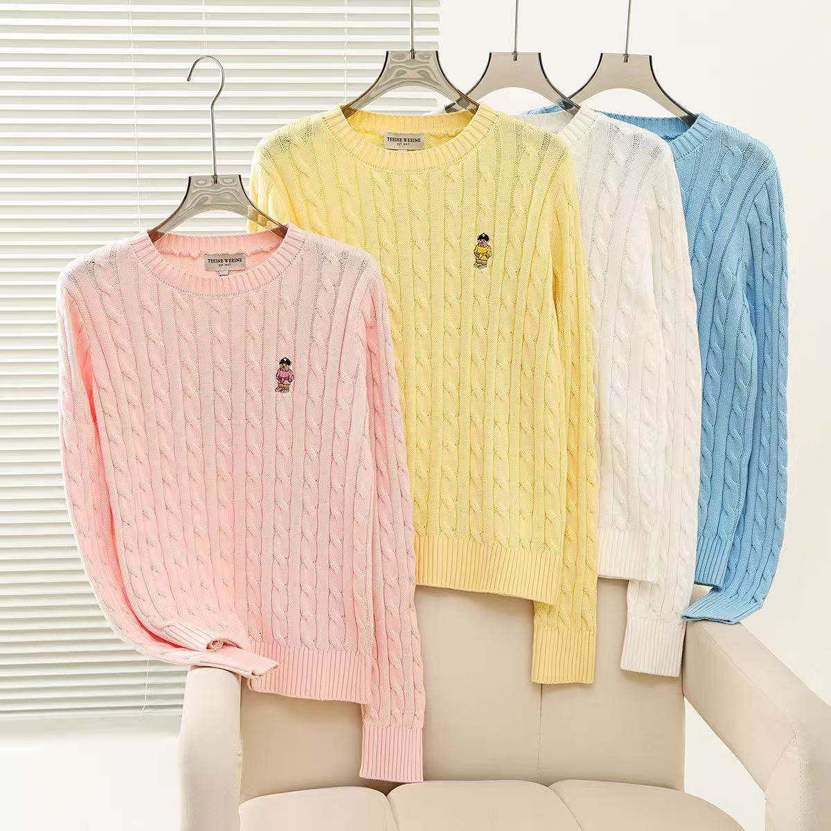 2026春季新款女装学院风简约刺绣绞花针织衫套头毛衣TTKW2612C3E,女装/女士精品,毛针织衫,淘宝优惠券,粉丝福利购,淘宝优惠卷