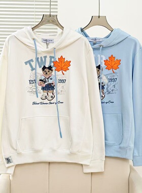 2026春季新款女装学院风休闲重工刺绣连帽长袖卫衣TTMW2612C3K