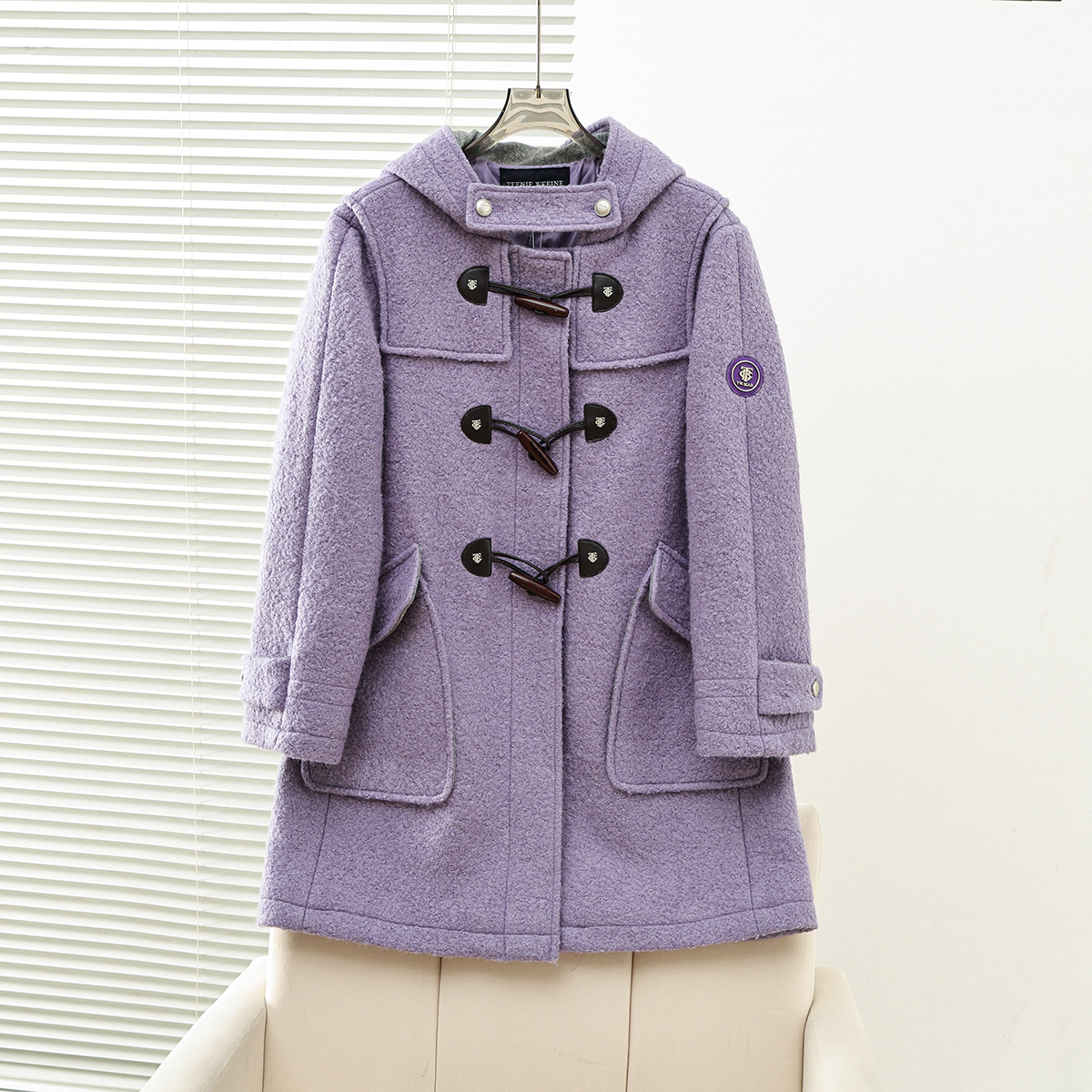 赵露思同款2025秋冬新款女装学院休闲牛角扣大衣外套TTJW254TC2E