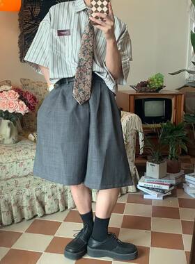 条纹青年碎花复古男女通用街拍印花春秋季短袖衬衫复古场景