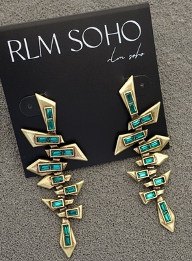 拉睦RLM SOHO度假摄影宴会派对T台走秀场婚纱礼服裙耳钉环坠饰品