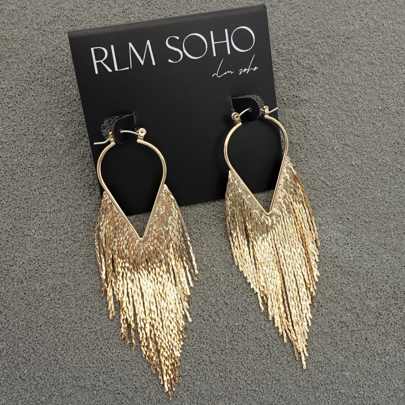 拉睦RLM SOHO重工纤美度假摄影流苏宴会派对舞台走秀场潮人耳环饰