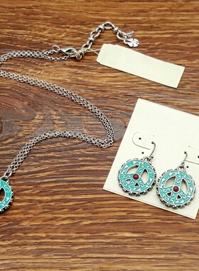 纹饰做旧银色大爱反战森女文艺术气质复古VINTAGE耳环坠项链套装