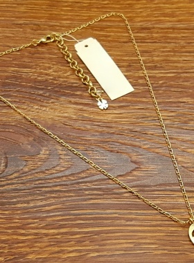 亚光磨花镀金字母Q小清新森女文艺范简洁百搭创意复古风小项链