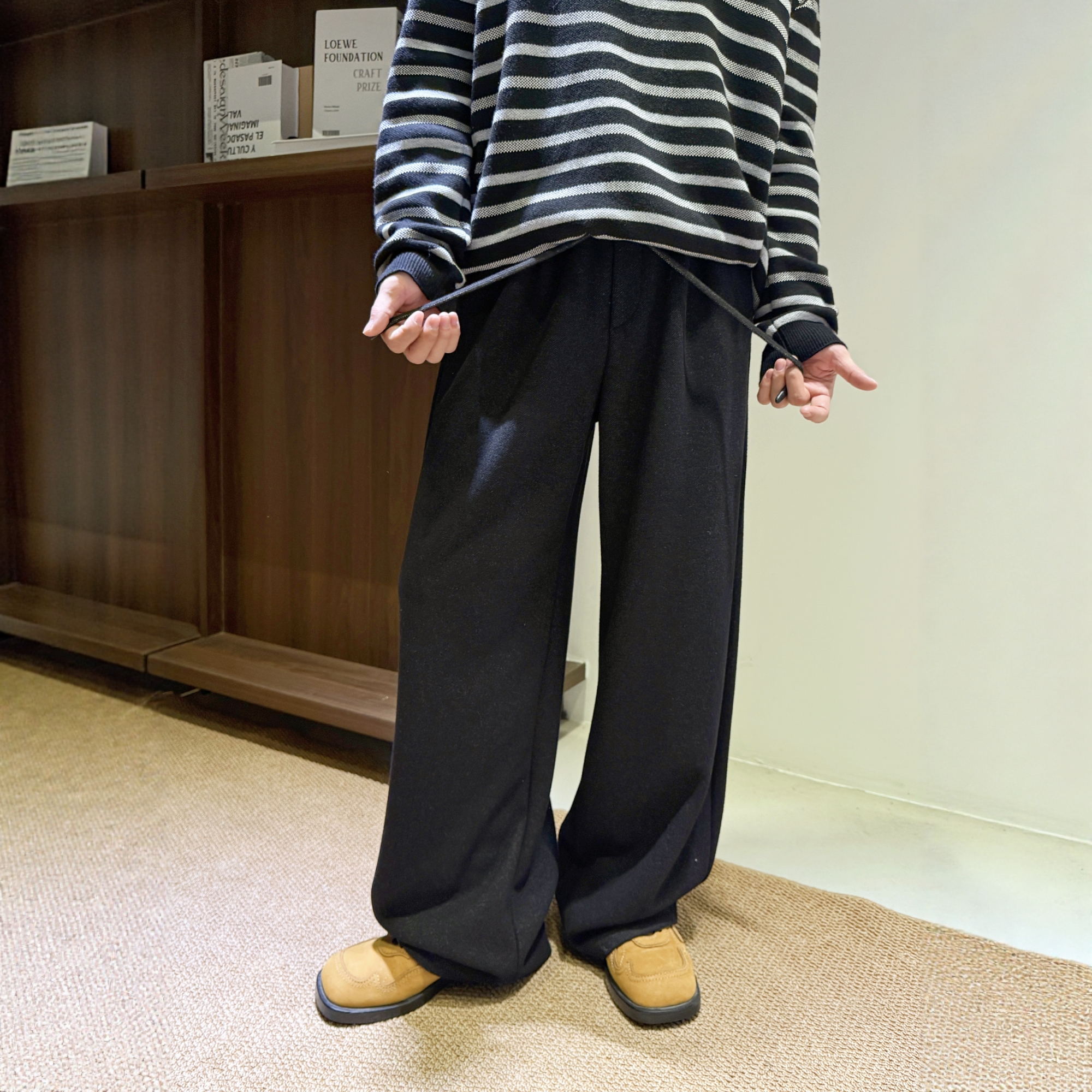 INTENSE松弛感羊毛直筒卫裤男