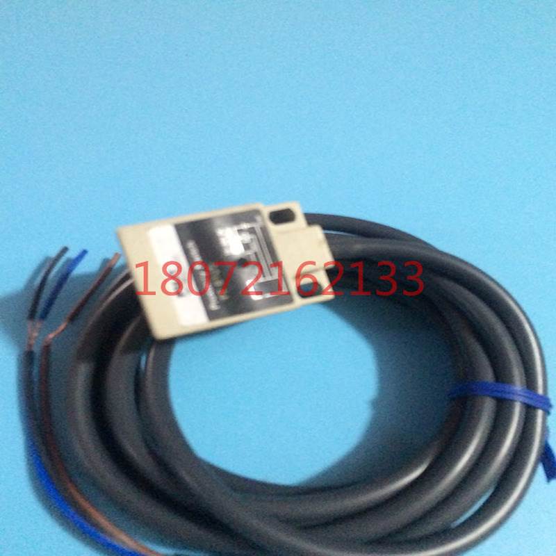 ￥日本富士/FUJI传感器PE-B10D电感式接近开关PE-B10N PE-B10S询
