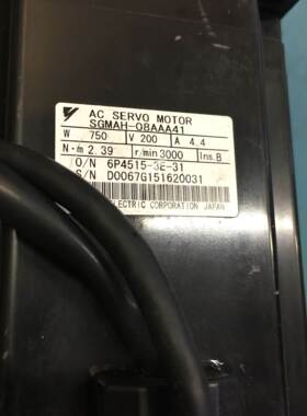 SGMAH-08AAA41安川伺服电机马达750W测试过功能完好有保修现货询