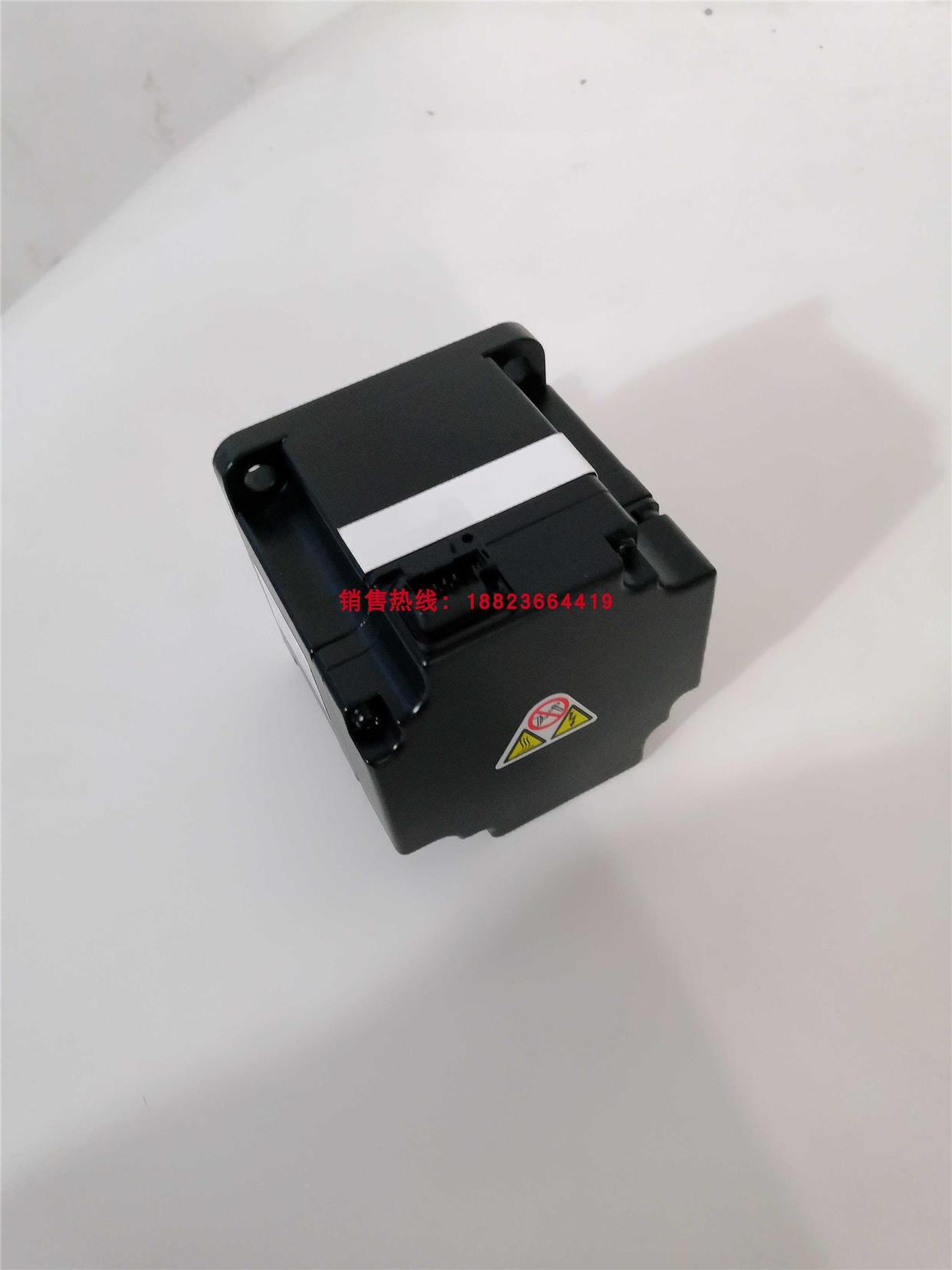 原装安川伺服SGMPS-0