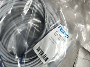 M8W4 现货询 费斯托FESTO连接线 575833 全新原装 LE4 NEBU