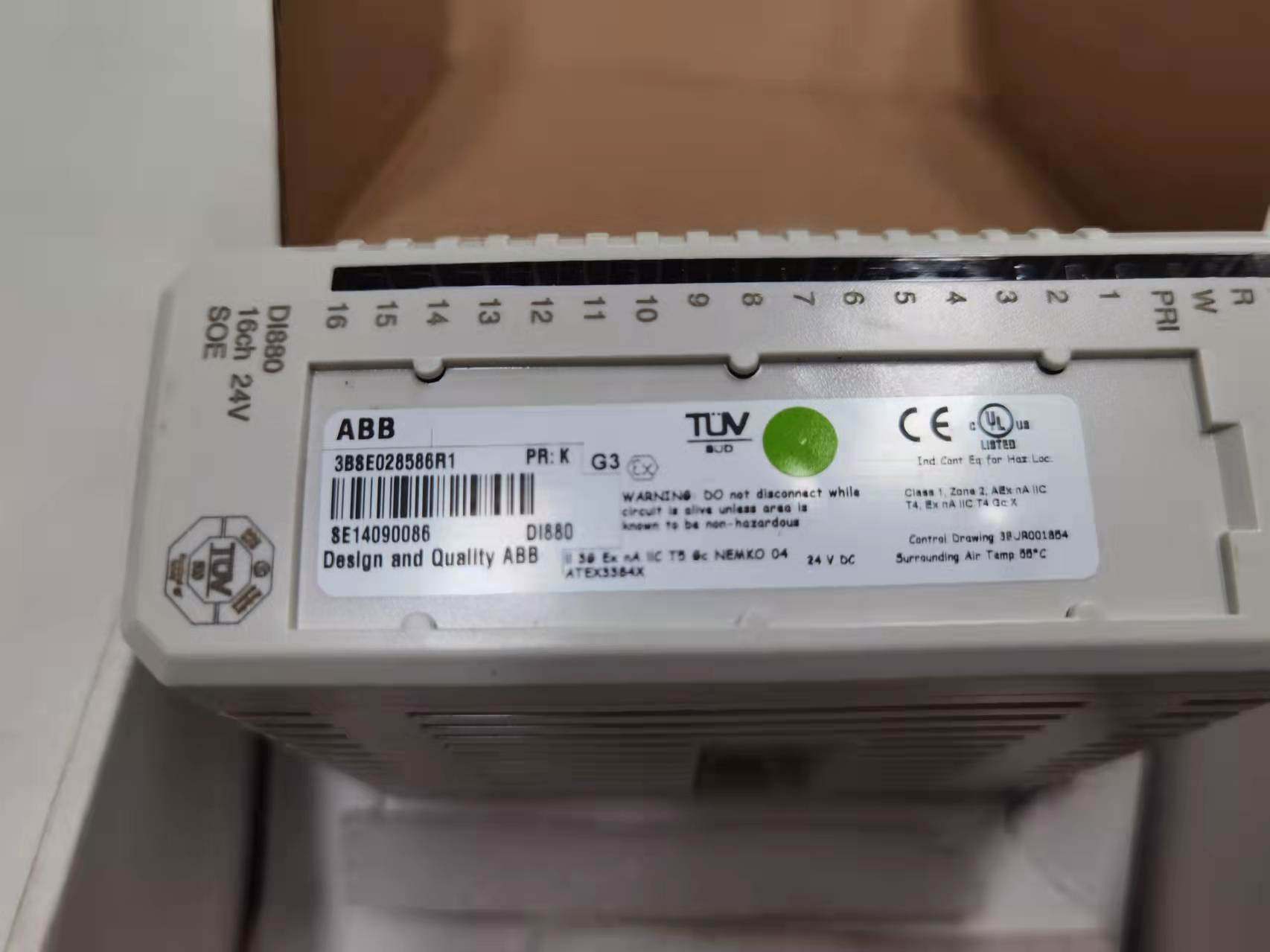 ABB PLC模块DI880 原装现货3BSE028586R1询价