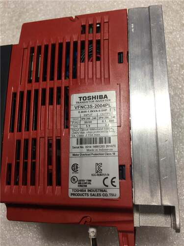 东芝 变频器 VFNC3S-2004PL 0.4KW 220V 欢迎咨询询价
