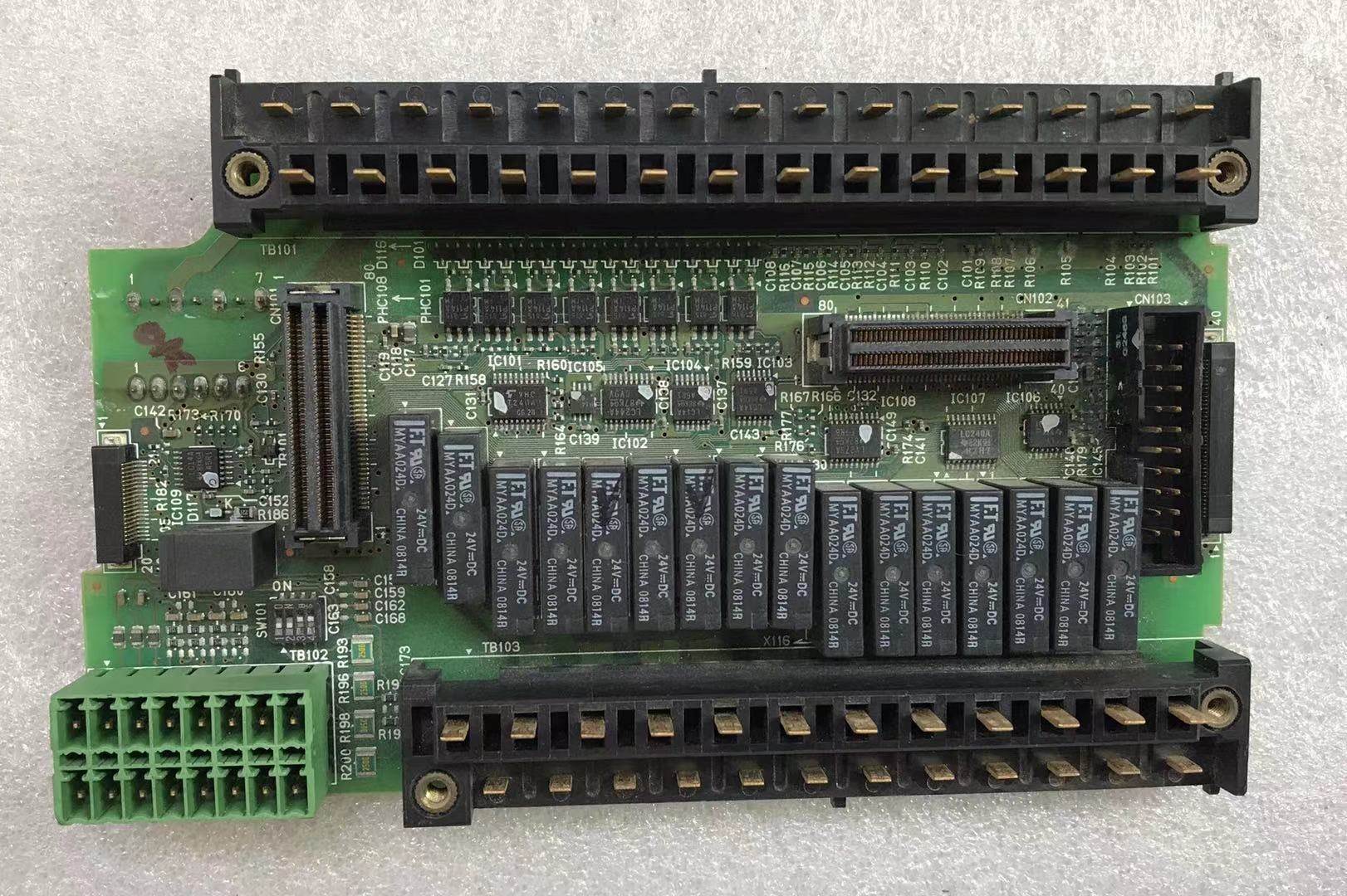 CP1H-XA40DT-D/XA40DR-A/X40DT-D/X40DR-A/主板/IO板/中板/电询价