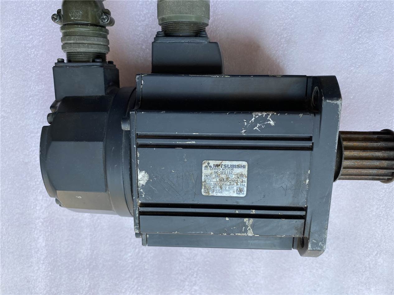 拆机伺服电机HC-SFE152 1.5KW 实物图询价