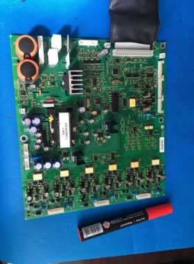 全新施耐德变频器ATV61-71系5 5 75KW主电源板驱动板VX5A1HD75N4