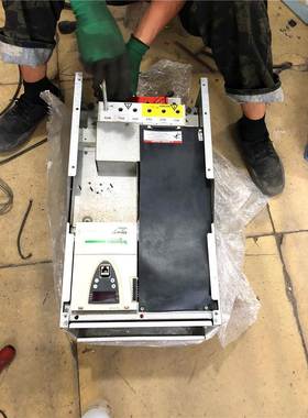 ATV71HD55N4Z施耐德变频器380v 55kw保修3个月ATV61HD55N4Z询价