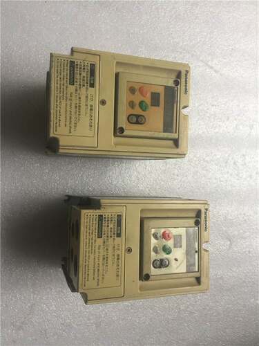 变频器 M1X 0.75KW 220V M1X085ASCD1 实物图 已测试询价