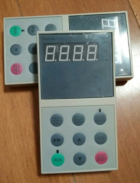 艾默生变频器 EV2000系列 配件面板F1A452GZ1原装优惠 十询价