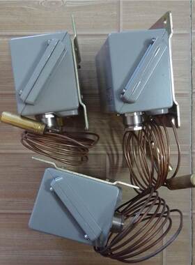 原装品丹佛斯danfss温度开关o控制器PKUIS77 20～60度全正新库存K