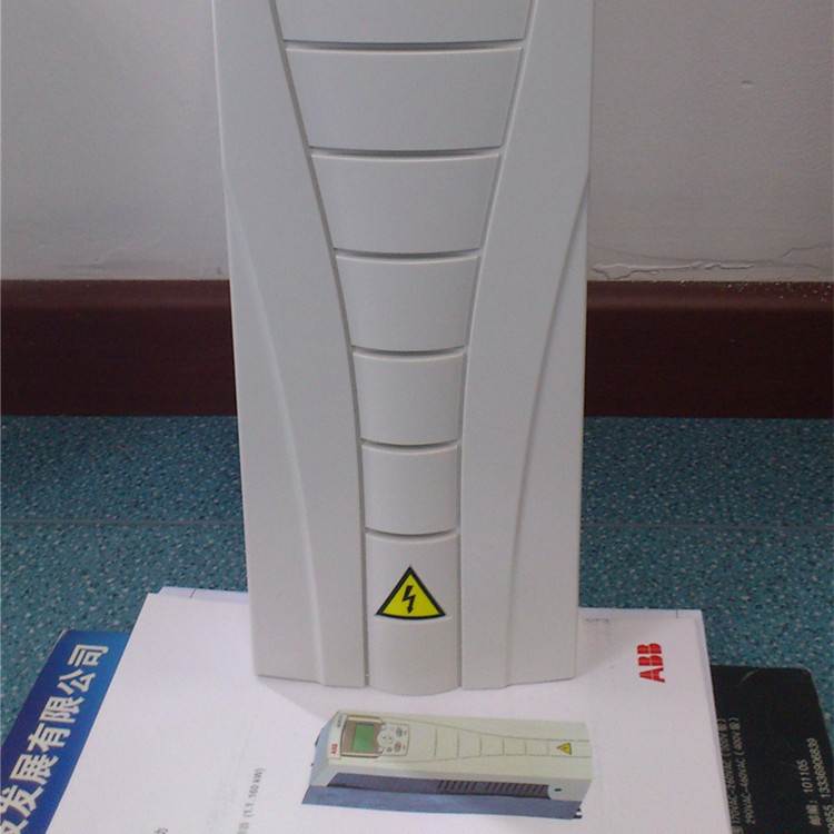ABB三相变频器 ACS550-01-023A/031A/038A/045A/059A/072A/087A-4