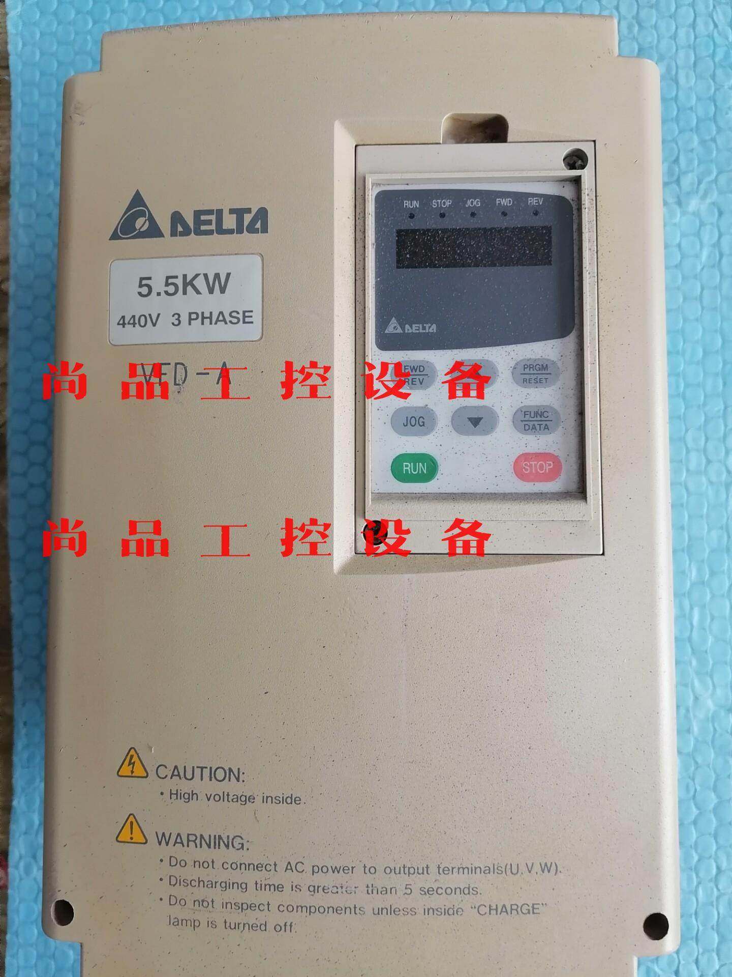 台达变频器ⅤFD055A43B拆机，功能完好，底角有破损询价