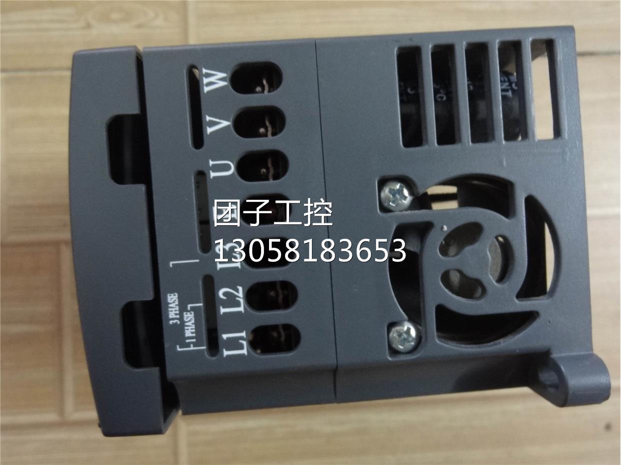 ￥原装拆机 QC PASSED 变频器 YX3320-2S0007G 220V现货包好 询价