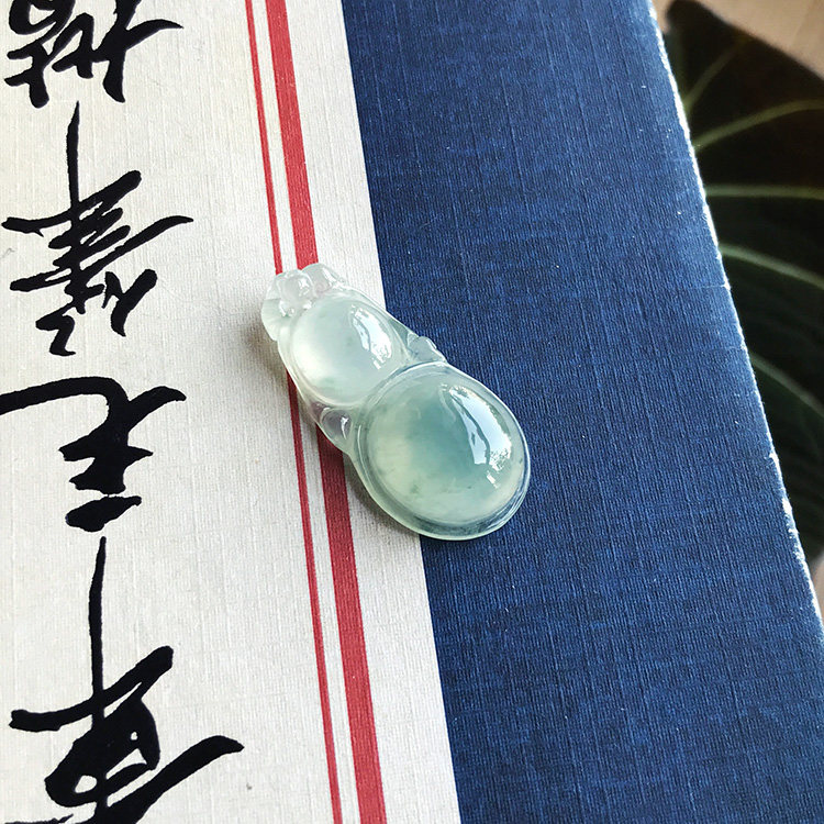 天然老坑A货翡翠葫芦冰种飘花
