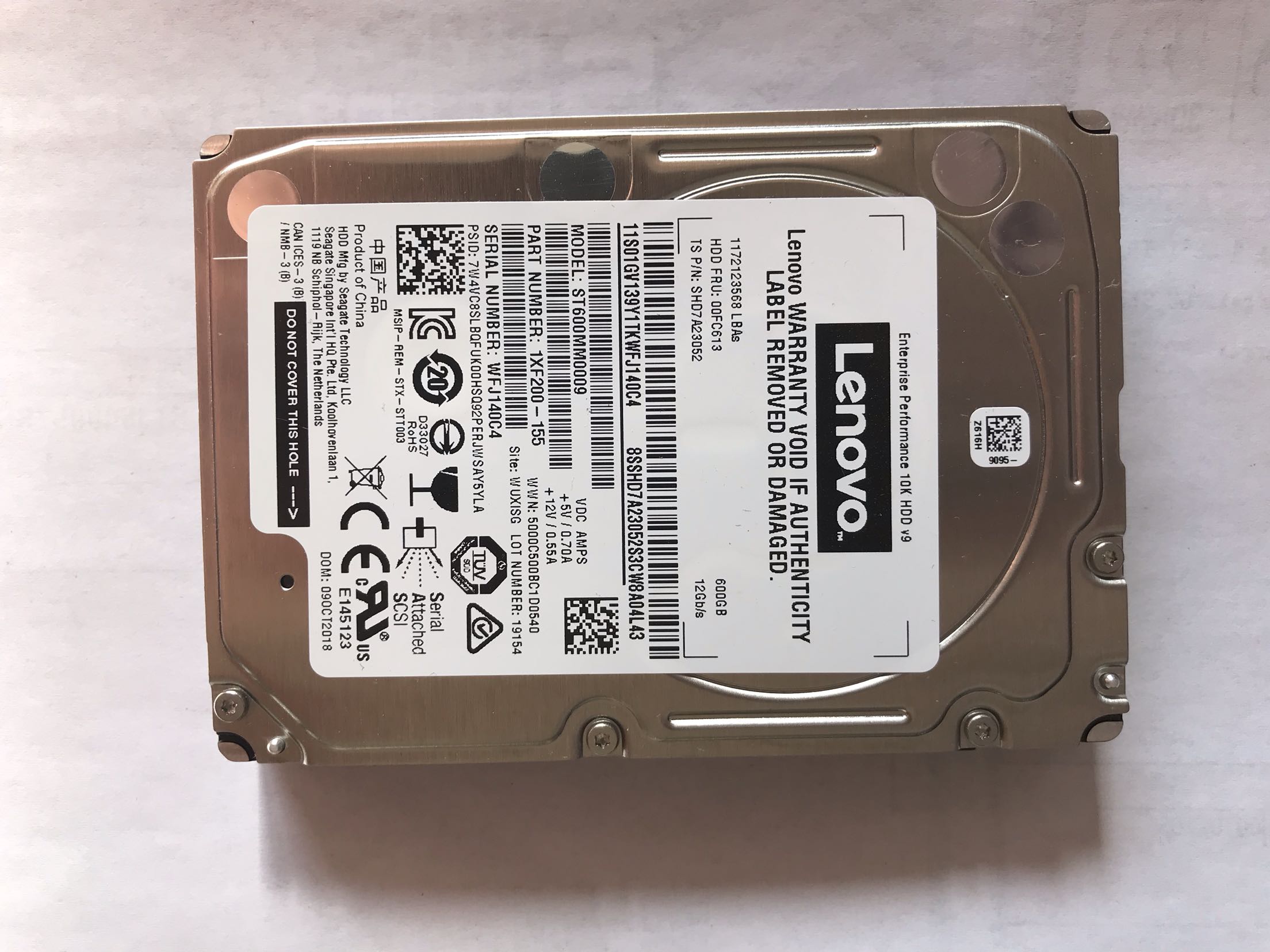 600G SAS 10K 12Gb 2.5寸联想服务器硬盘ST600MM0009 00FC613