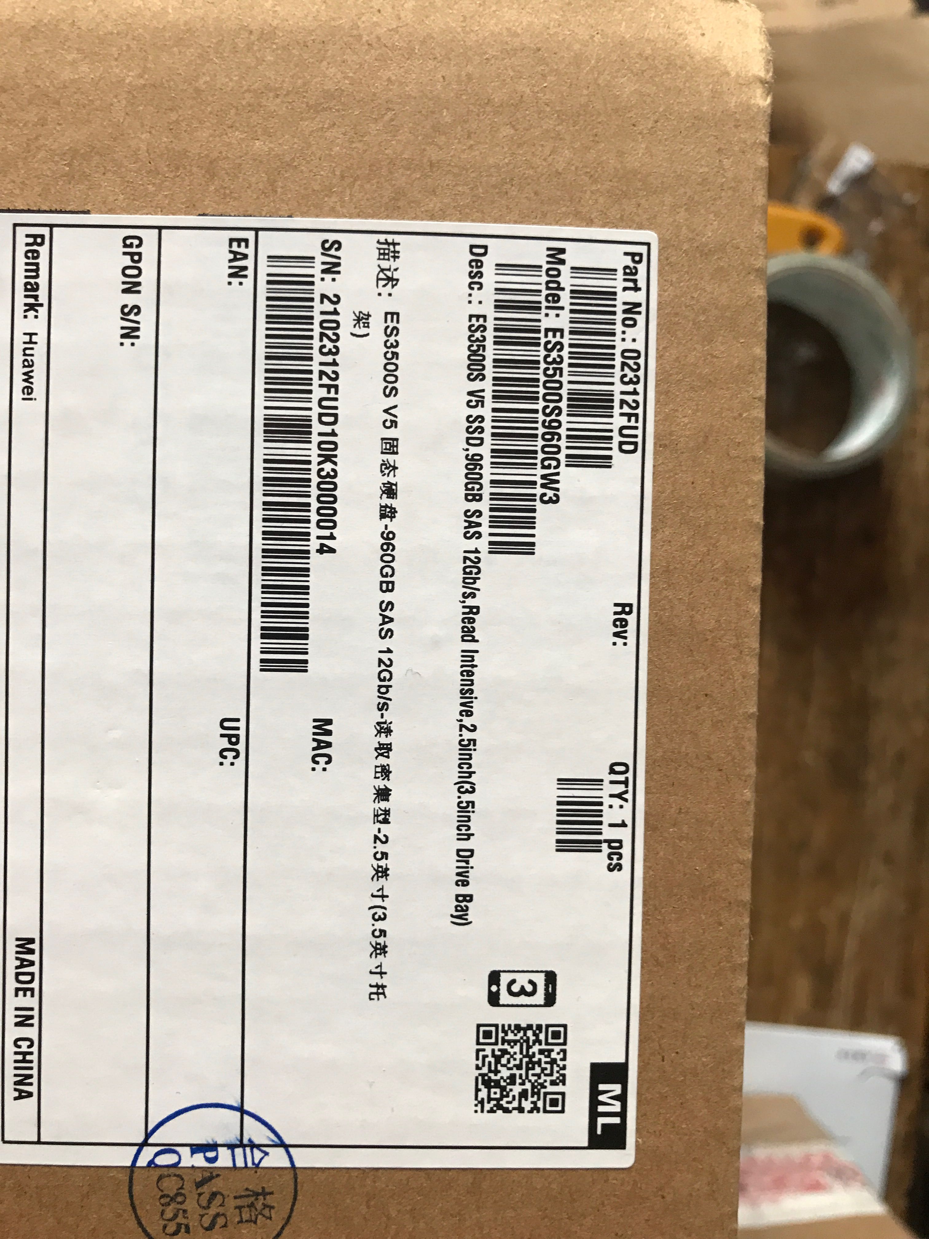 02312FUD  ES3500S960GW3	ES3500S V5 960GB SAS 12G 3.5英寸
