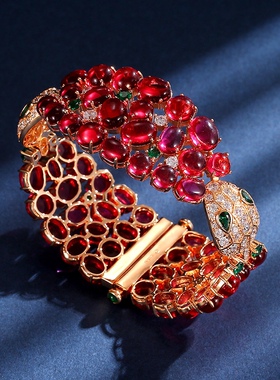 时尚新品双头蛇手镯镀香槟金弹力卡扣夸张复古气质绿眼蛇头手环