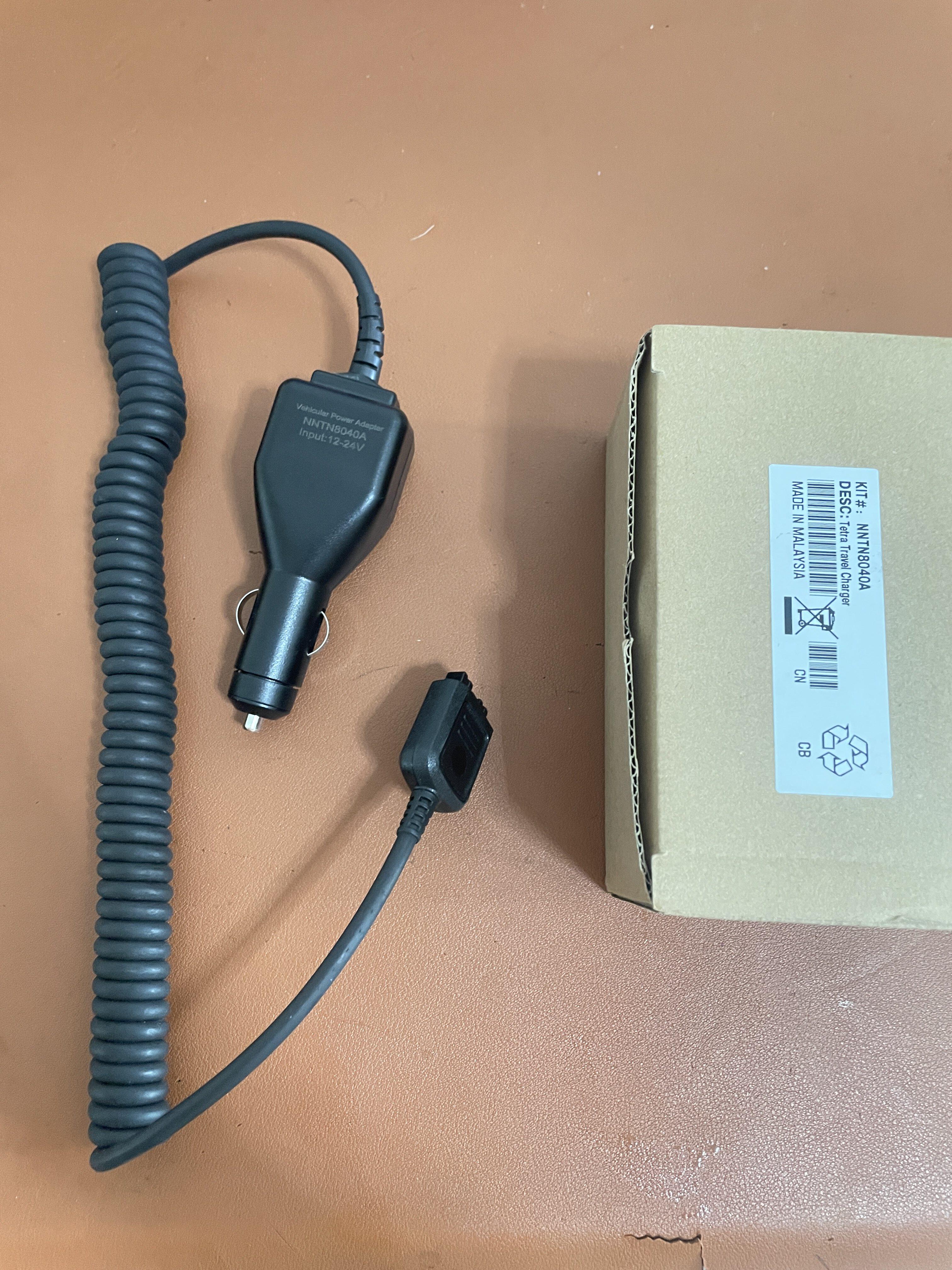 摩托罗拉MTP3150 3100 3250对讲机车充