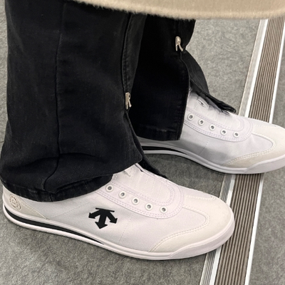 迪桑特/DESCENTE男女同款低帮板鞋时尚百搭轻便一脚蹬SP123LSN14
