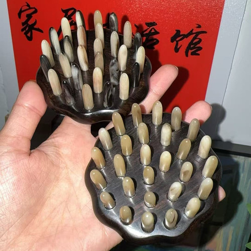 天然檀木梳子紫光檀高贵羊按摩梳家用便携头部经络梳子