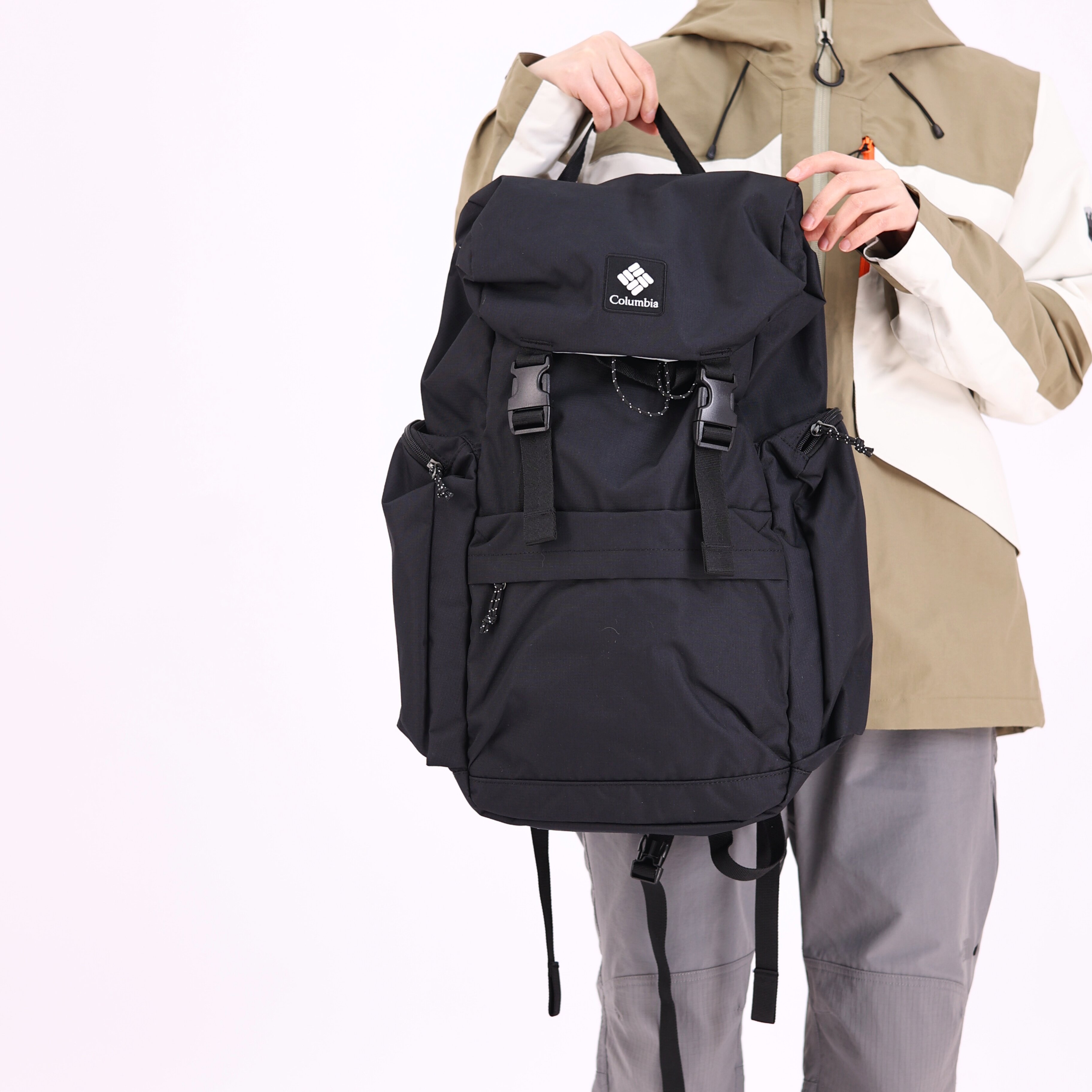 Columbia哥伦比亚户外包情侣男女款28L运动时尚双肩包背包UU3561