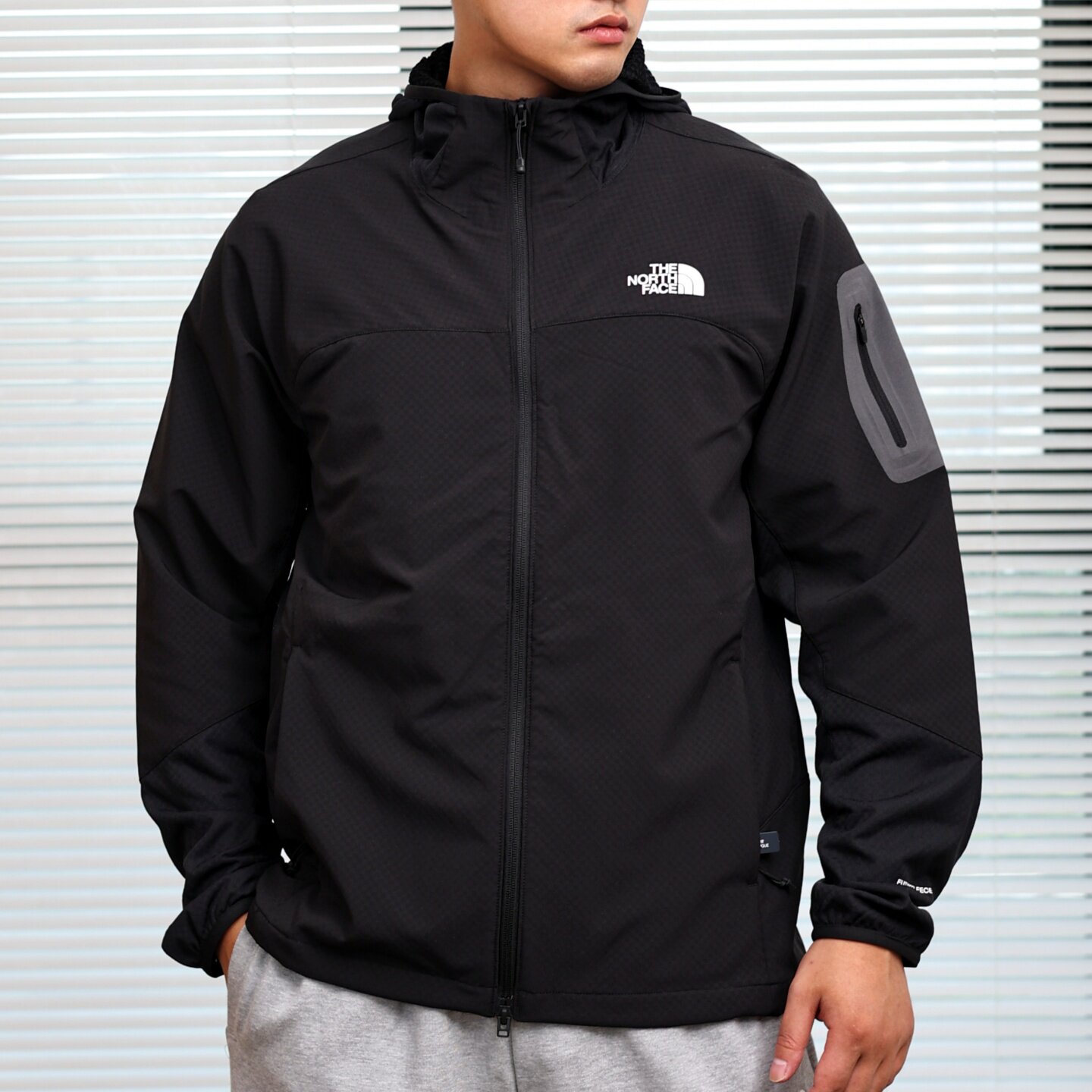 TheNorthFace北面软壳衣男26春夏新款Tek Approach夹克外套8HE5