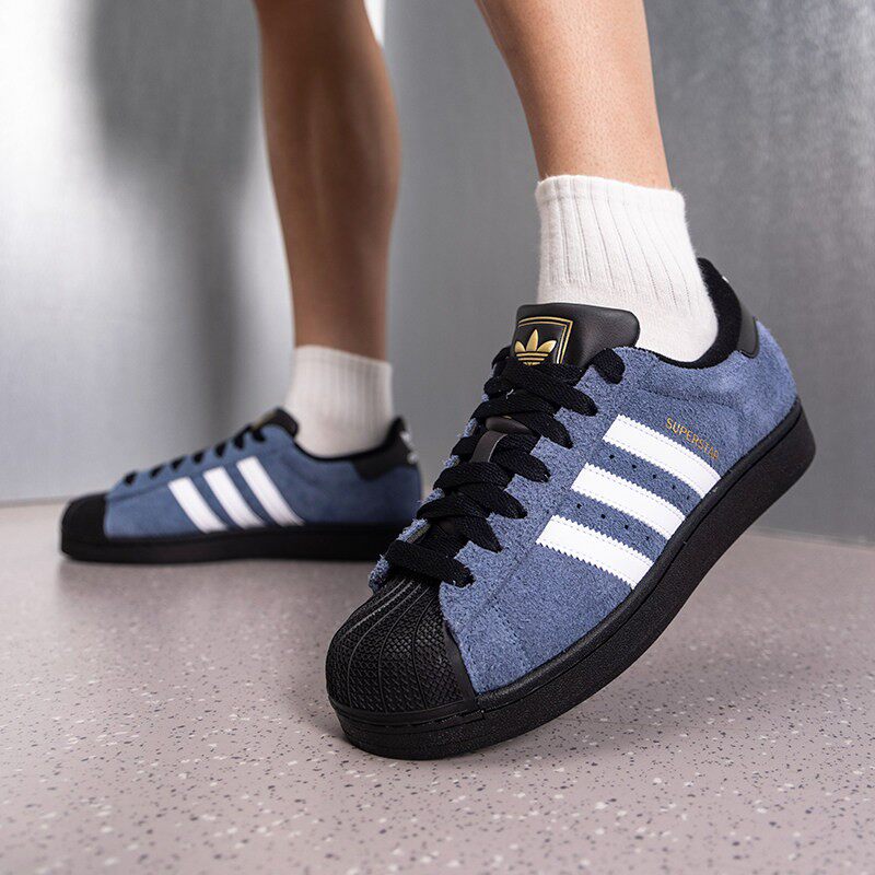 adidas阿迪达斯男女贝壳头休闲鞋