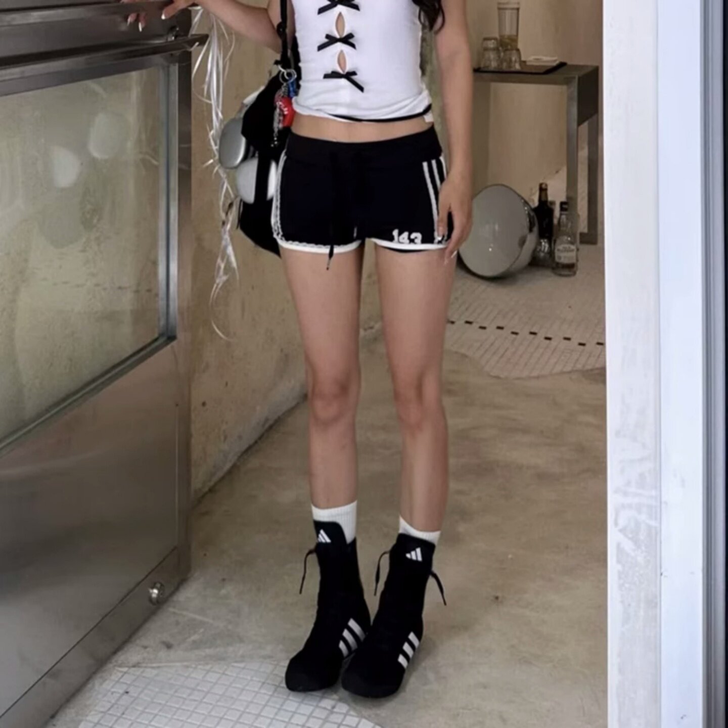 Adidas阿迪达斯高帮拳击格斗薄底鞋男女同款训练运动鞋FX0561