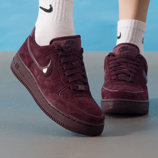 1复古低帮运动休闲鞋 NIKE耐克女板鞋 Force Air HV4406 25秋冬新款