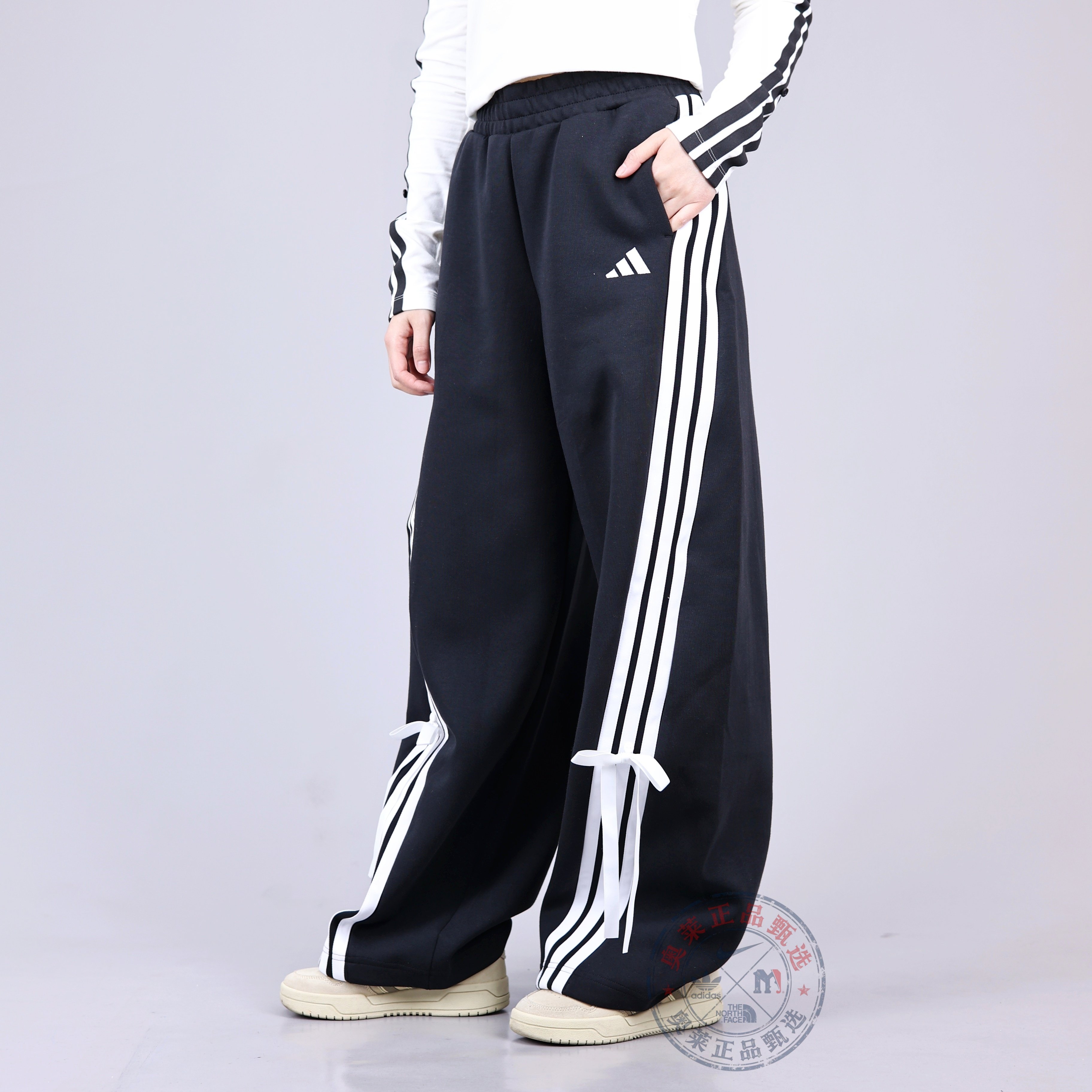 Adidas阿迪达斯25秋冬女子三条纹蝴蝶结长裤KG3855/KG3856/KG3857