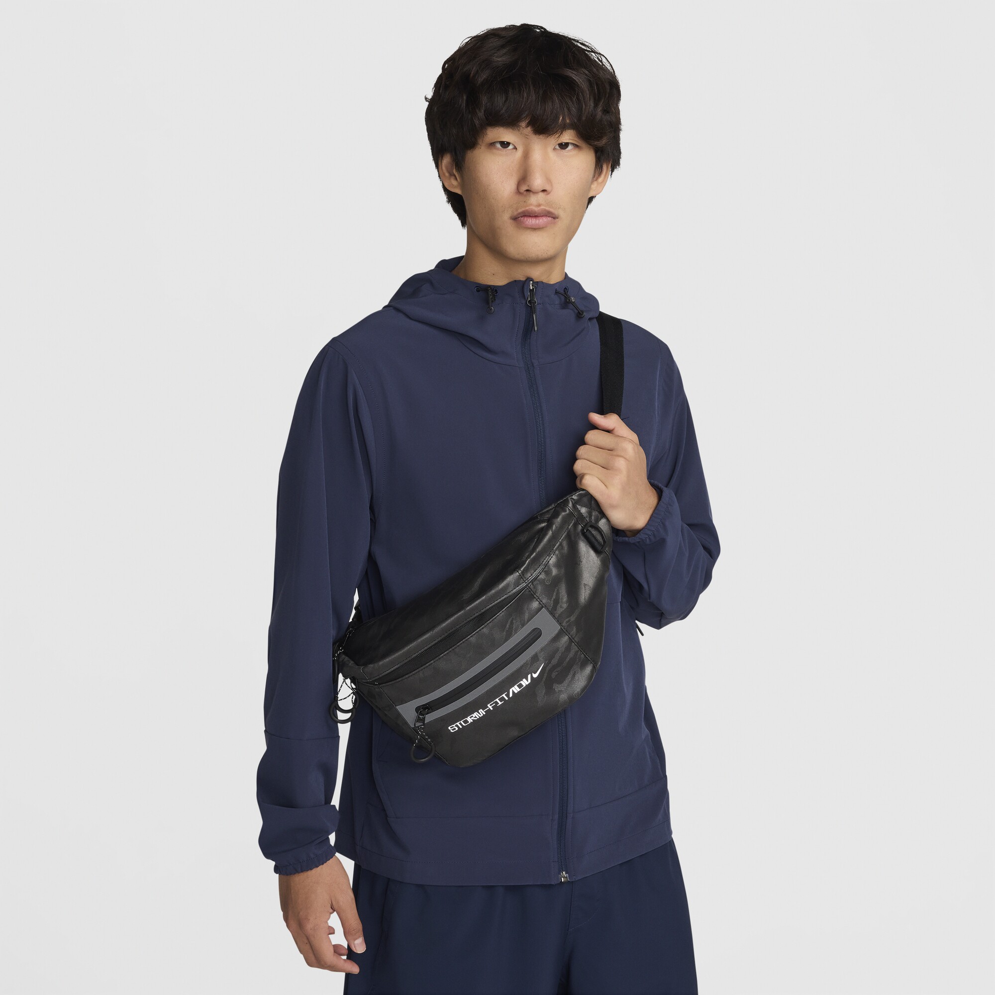 Nike耐克STORM-FIT反光腰包