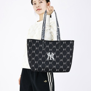26新款MLB情侣托特包NY钻石老花拎包大容量运动单肩包3AORMJ16N
