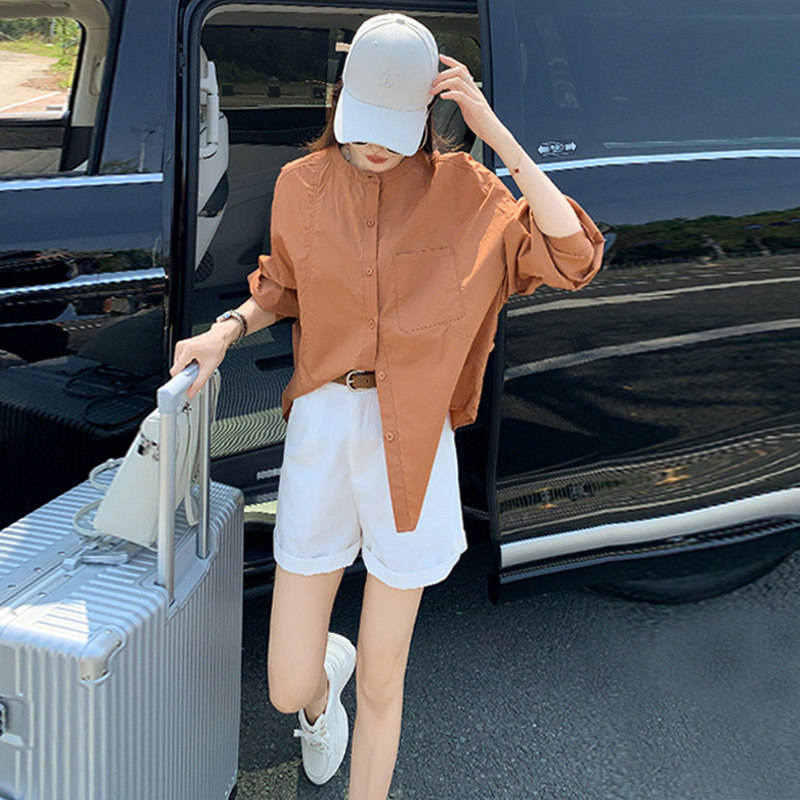 女款春季时尚休闲新款百搭单排扣圆领宽松显瘦纯色长袖灯笼上衣潮