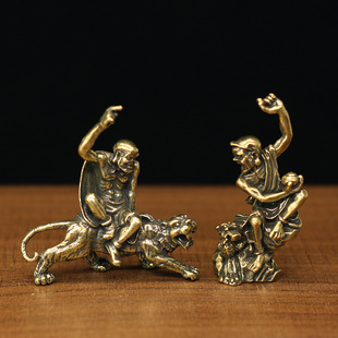 实心复古黄铜降龙伏虎罗汉桌面小摆件纯铜装饰工艺品十八罗汉摆设