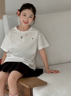 大E小e童装2026夏季新款女中大童爱心刺绣宽松休闲短袖T恤潮5672