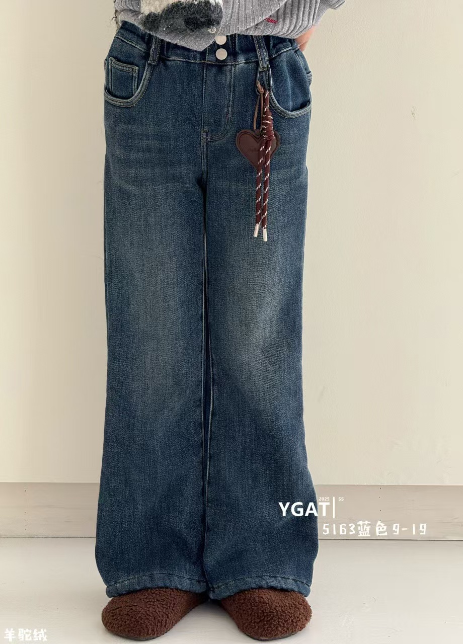 阳光爱橦2025冬新款女童仿羊驼绒裤子直筒加绒牛仔裤微喇裤5163