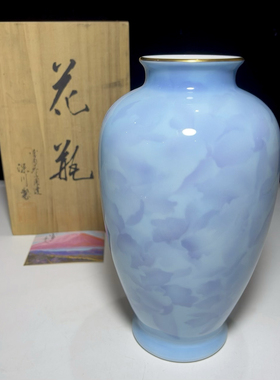 日本回流深川制色绘彩瓷暗纹描金花瓶