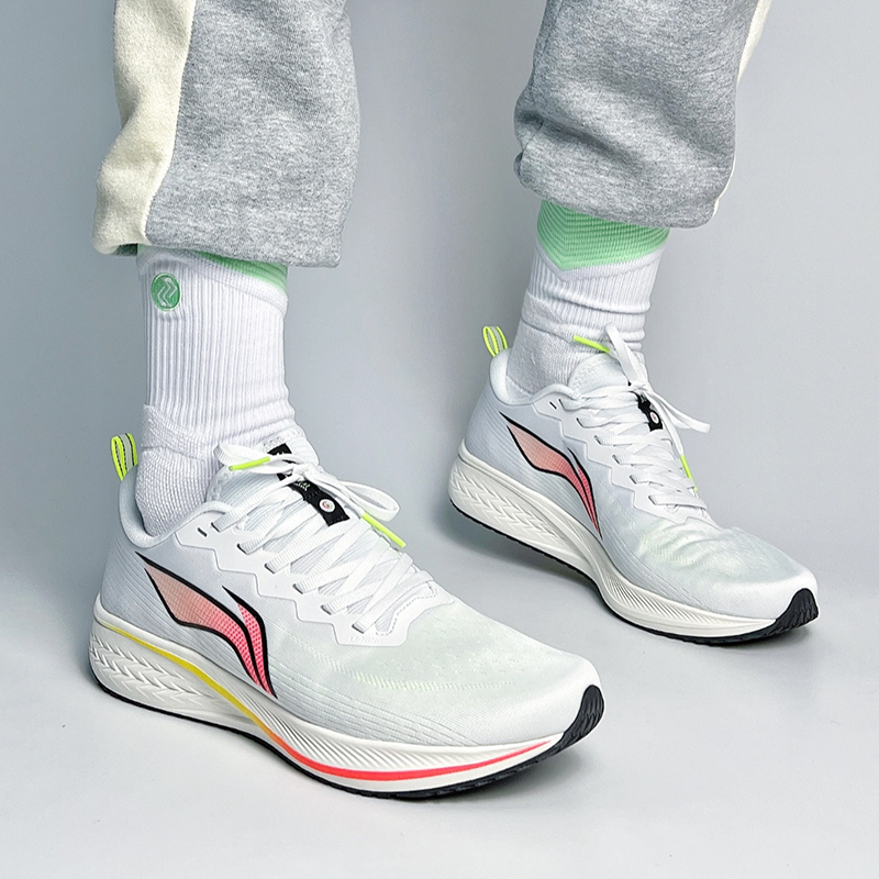 赤兔6稳当支撑竞速跑鞋反光李宁