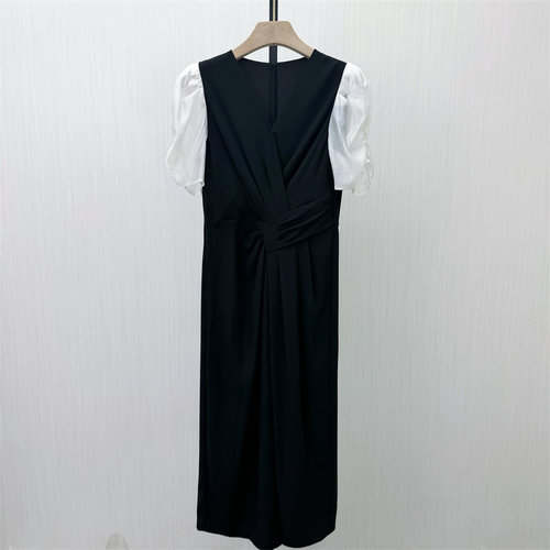 图●2026夏季新品 短袖连衣裙女气质淑女显瘦小黑裙a字长裙4205